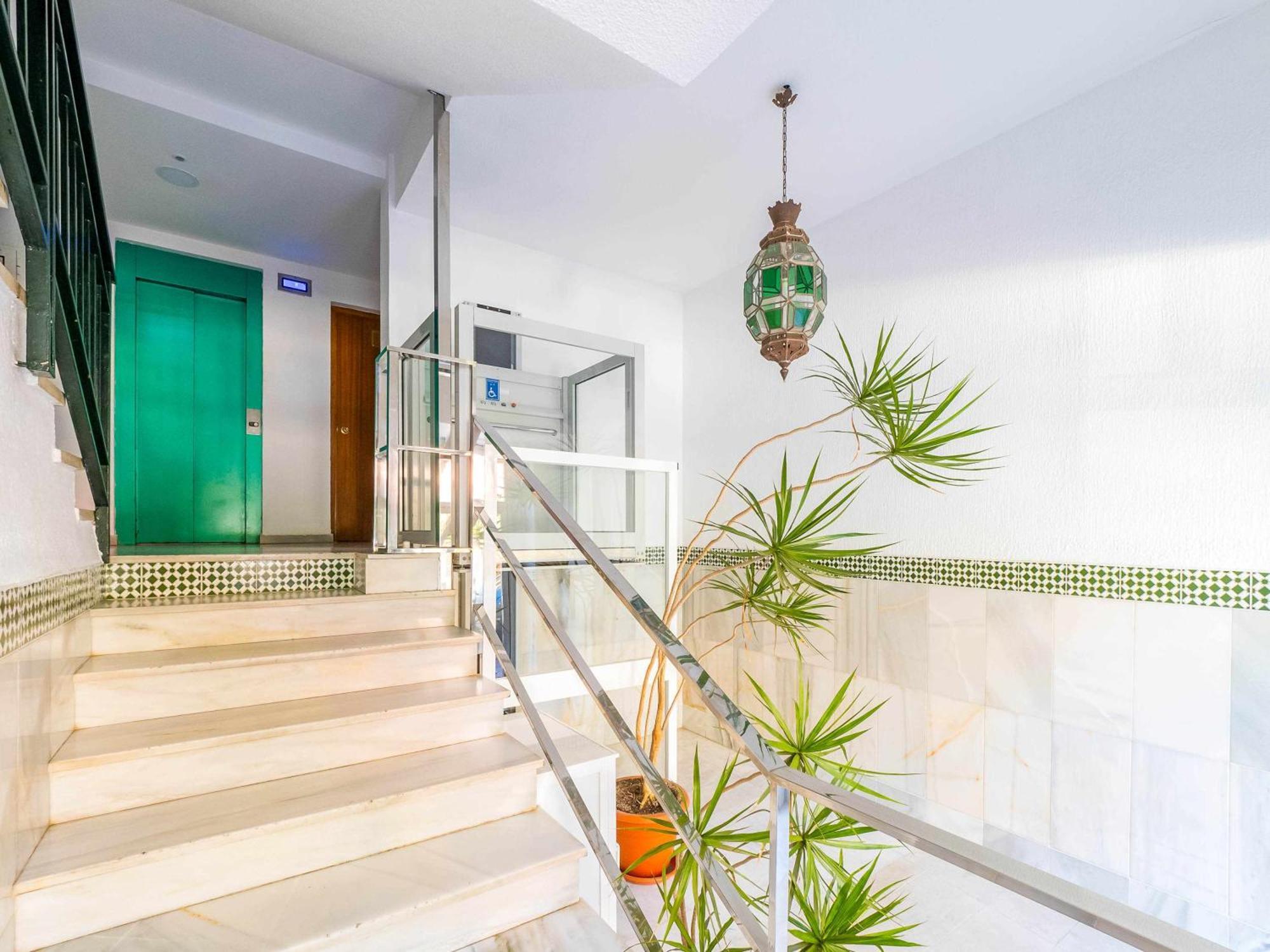 Centrico Apartamento Con Terraza En La Playa Рінкон-де-ла-Вікторія Екстер'єр фото